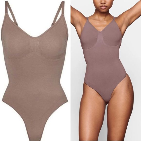 SKIMS Other - SKIMS SEAMLESS SCULPT THONG BODYSUIT - UMBER
